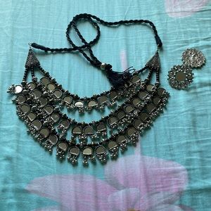 Glass jewelry set